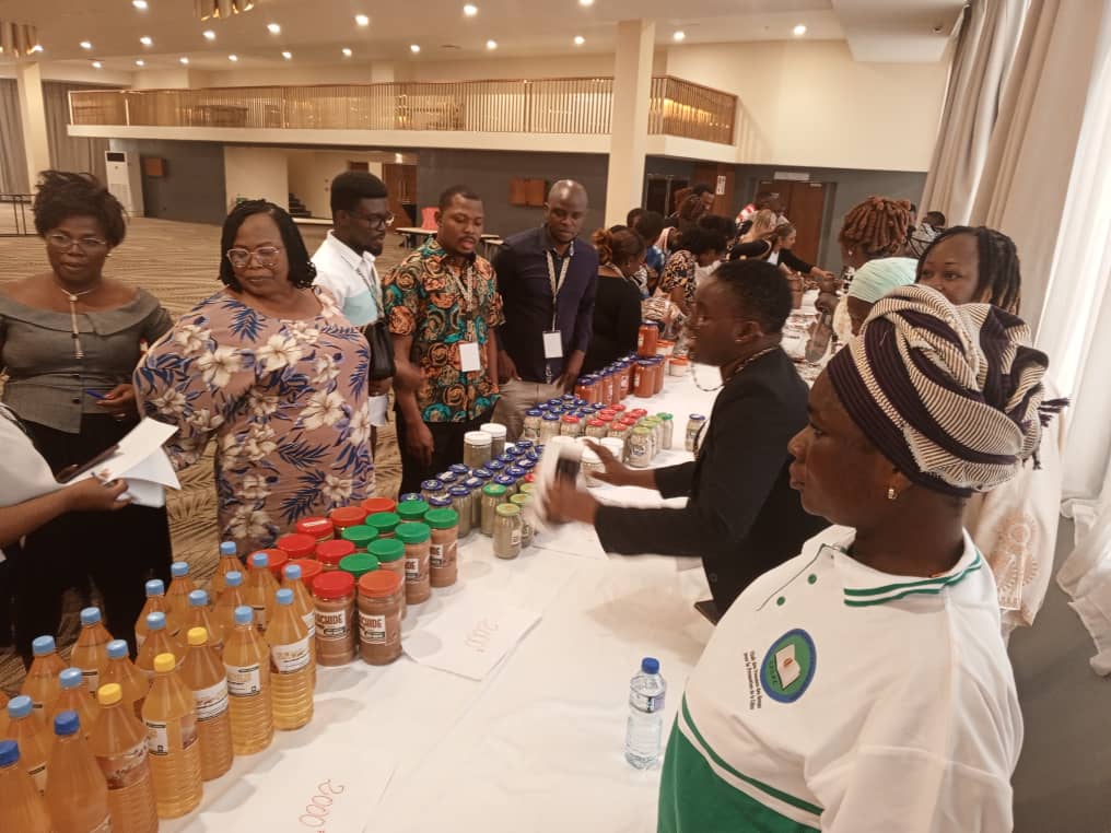 FEMMES D'ESPOIR ET D'EXCELLENCE : Les talents des ACECs exposés à Lomé 1 CFSPC SAVANES