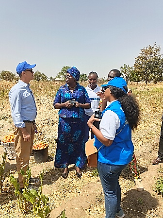VISITE DE L’AMBASSADEUR DE L’UNION EUROPEENNE A NANERGOU : UN SOUTIEN CONCRET A L’AUTONOMISATION DES FEMMES REFUGIEESET HÔTES 6 CFSPC SAVANES